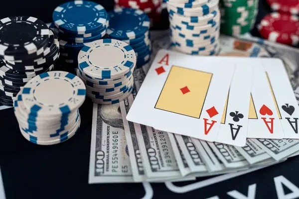 Play'n GO slot game interface integrated into skintoto platform